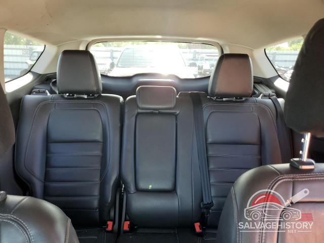 1FMCU0JD0HUC07331 2017 FORD ESCAPE photo no. 10