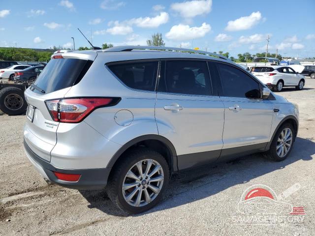 1FMCU0JD0HUC07331 2017 FORD ESCAPE photo no. 3