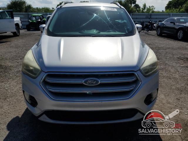 1FMCU0JD0HUC07331 2017 FORD ESCAPE photo no. 5