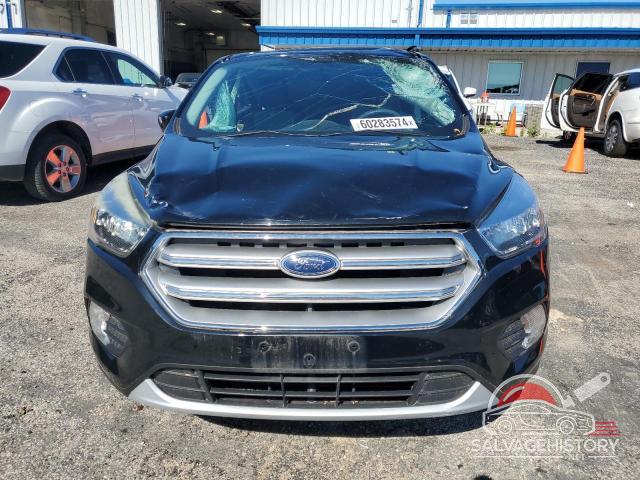 1FMCU9GD4HUB45525 2017 FORD ESCAPE photo no. 5