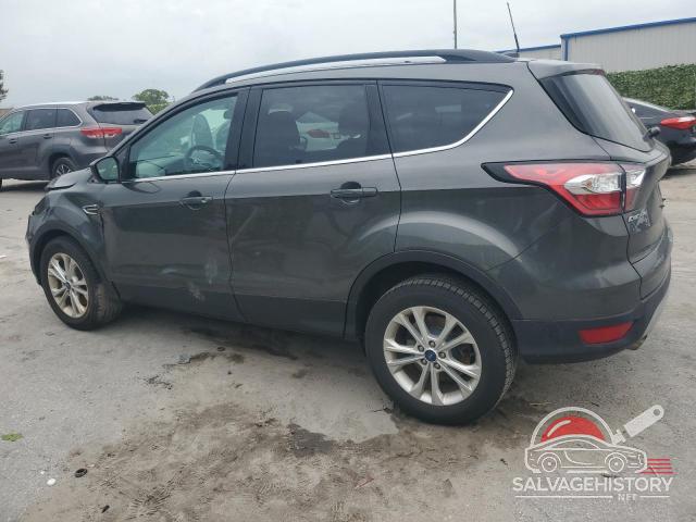 1FMCU9GD8HUD73348 2017 FORD ESCAPE photo no. 2