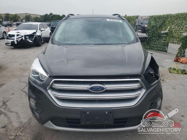 1FMCU9GD8HUD73348 2017 FORD ESCAPE photo no. 5