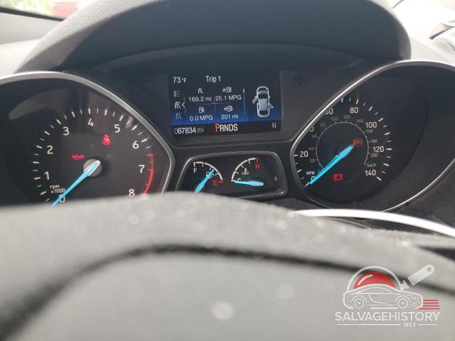 1FMCU9GD8HUD73348 2017 FORD ESCAPE photo no. 9
