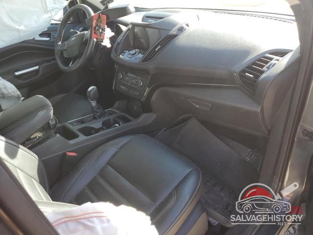1FMCU9J97HUE73039 2017 FORD ESCAPE photo no. 8
