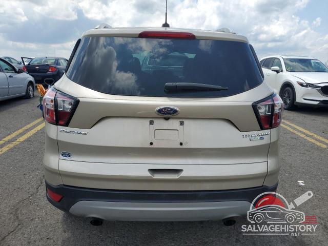 1FMCU9JDXHUD03701 2017 FORD ESCAPE photo no. 6