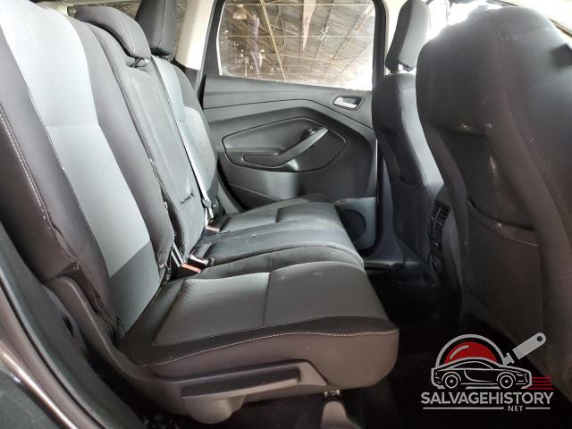 1FMCU0GD0JUC90692 2018 FORD ESCAPE photo no. 10