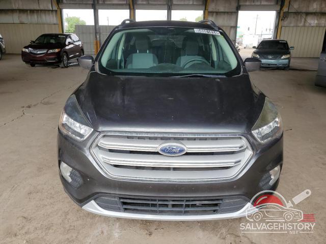 1FMCU0GD0JUC90692 2018 FORD ESCAPE photo no. 5
