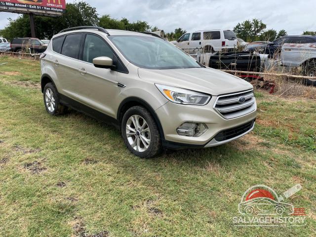 1FMCU0GD1JUA48509 2018 FORD ESCAPE photo no. 1