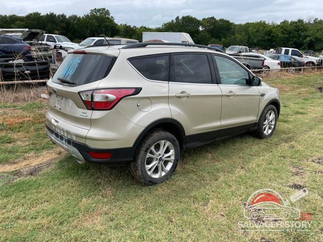 1FMCU0GD1JUA48509 2018 FORD ESCAPE photo no. 4