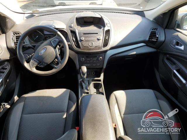 1FMCU0GD1JUA75175 2018 FORD ESCAPE photo no. 8