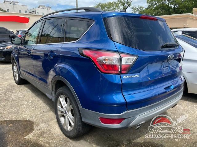 1FMCU0GD3JUA73606 2018 FORD ESCAPE photo no. 3