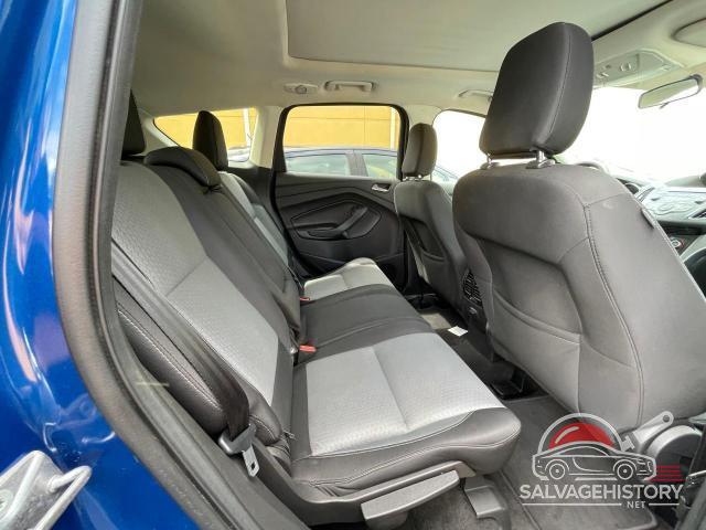 1FMCU0GD3JUA73606 2018 FORD ESCAPE photo no. 6