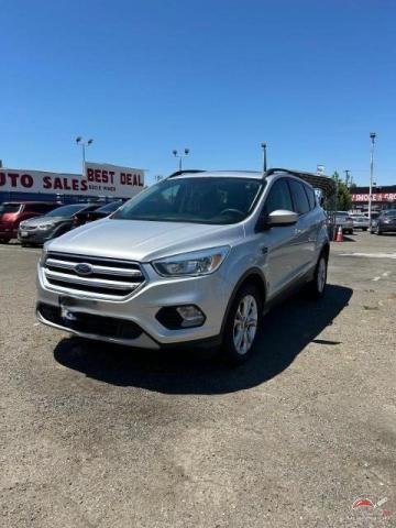 1FMCU0GD8JUB15588 2018 FORD ESCAPE photo no. 2