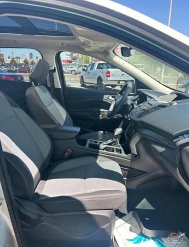 1FMCU0GD8JUB15588 2018 FORD ESCAPE photo no. 5
