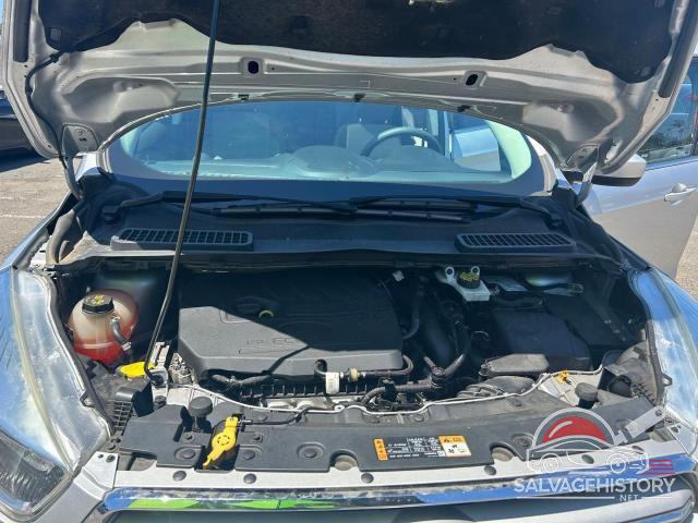 1FMCU0GD8JUB15588 2018 FORD ESCAPE photo no. 7