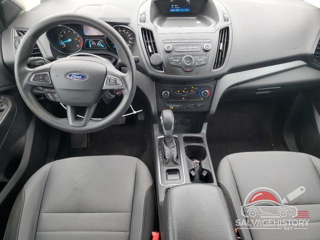 1FMCU0F71KUB67500 2019 FORD ESCAPE photo no. 8