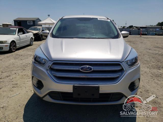 1FMCU0GD0KUA72236 2019 FORD ESCAPE photo no. 5