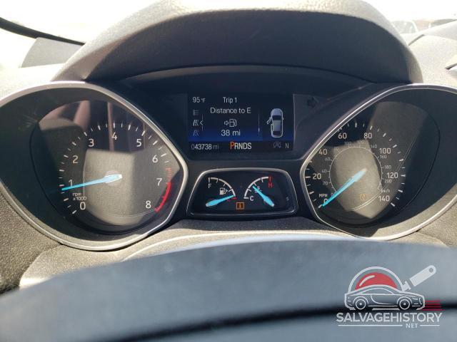 1FMCU0GD0KUA72236 2019 FORD ESCAPE photo no. 9