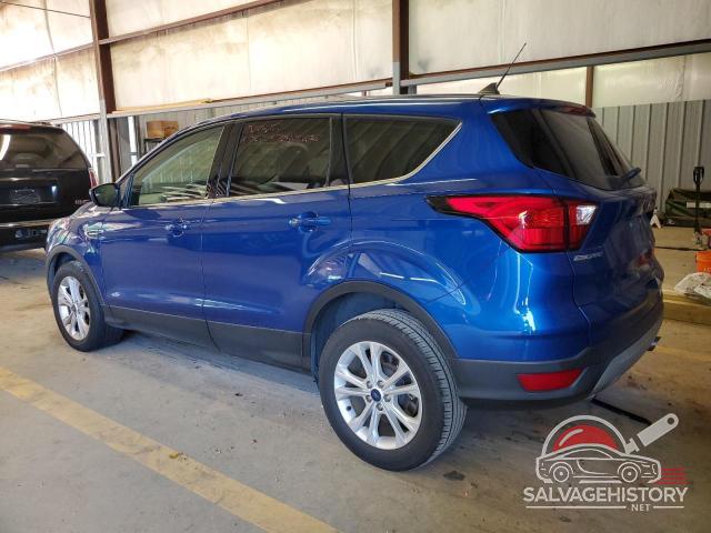 1FMCU0GD5KUB14626 2019 FORD ESCAPE photo no. 2