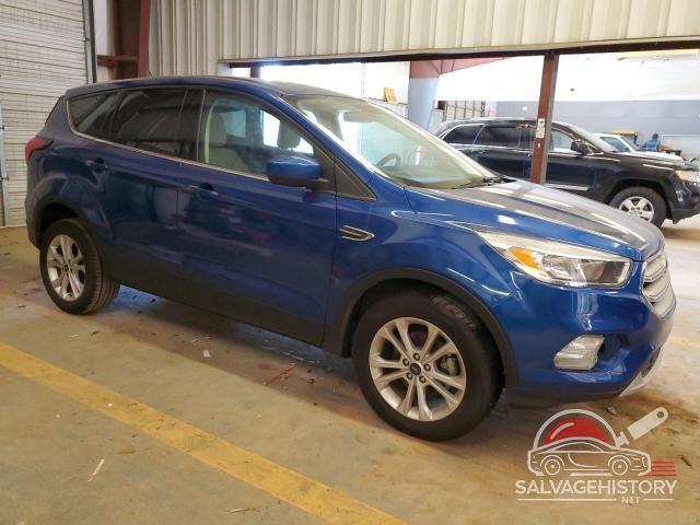 1FMCU0GD5KUB14626 2019 FORD ESCAPE photo no. 4