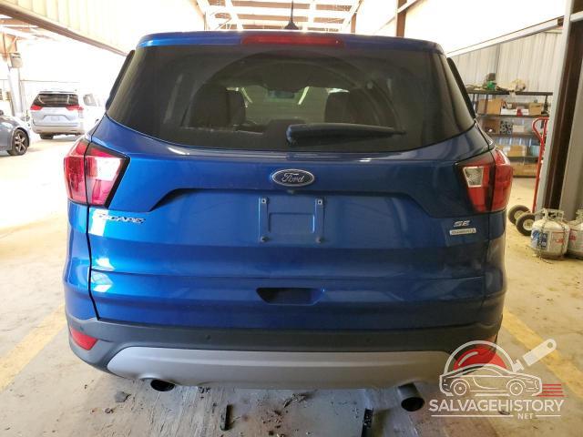 1FMCU0GD5KUB14626 2019 FORD ESCAPE photo no. 6