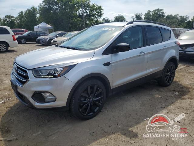 1FMCU9GD3KUA30521 2019 FORD ESCAPE photo no. 1