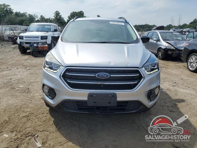 1FMCU9GD3KUA30521 2019 FORD ESCAPE photo no. 5