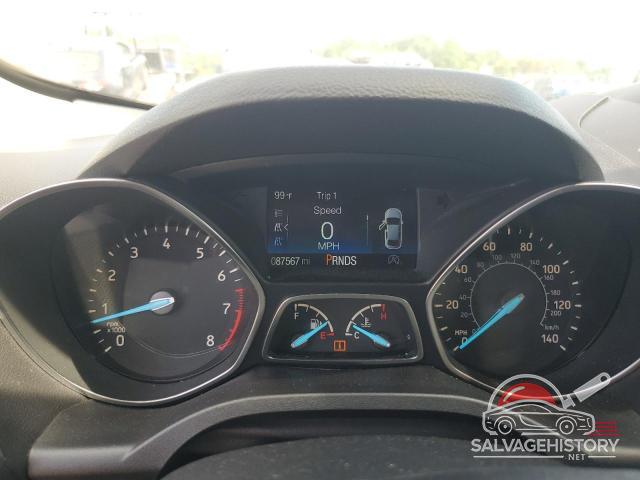 1FMCU9GD3KUA30521 2019 FORD ESCAPE photo no. 9