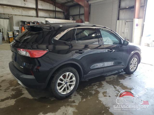 1FMCU0G60LUB40702 2020 FORD ESCAPE photo no. 3