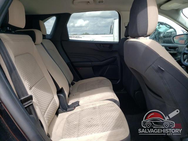 1FMCU0G65NUA48987 2022 FORD ESCAPE photo no. 10