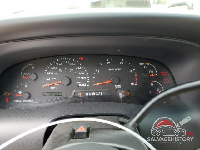1FMSU43PX5ED47287 2005 FORD EXCURSION photo no. 9