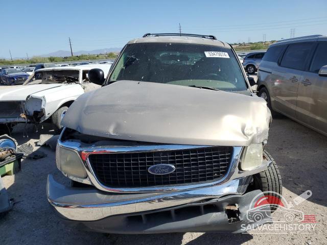 1FMRU15L21LA84712 2001 FORD EXPEDITION photo no. 5