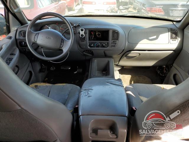 1FMRU15W51LA84407 2001 FORD EXPEDITION photo no. 8