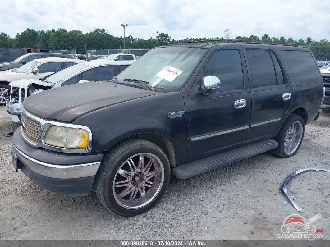 1FMRU15W12LA14338 2002 FORD EXPEDITION photo no. 2