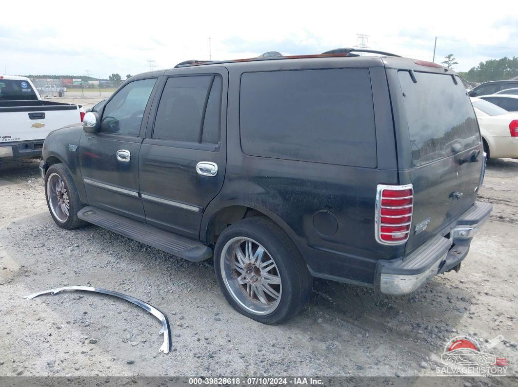 1FMRU15W12LA14338 2002 FORD EXPEDITION photo no. 3
