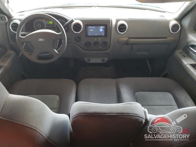 1FMPU16545LA89665 2005 FORD EXPEDITION photo no. 8