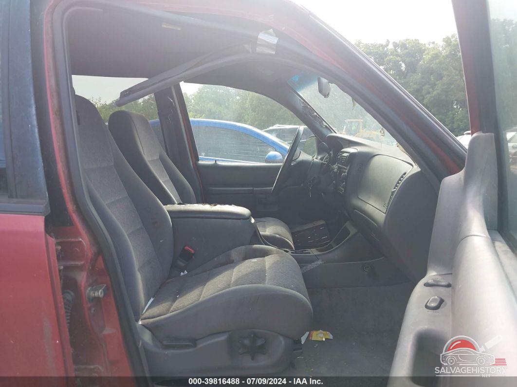 1FMZU73E11UB60857 2001 FORD EXPLORER photo no. 5