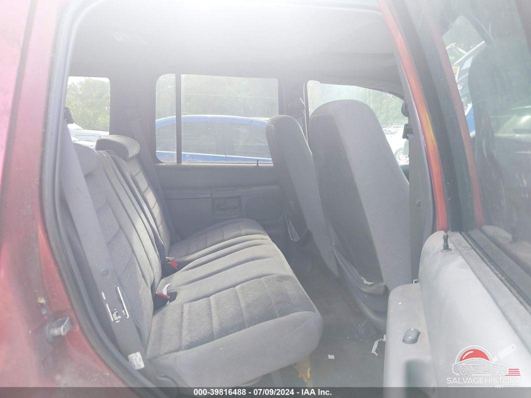 1FMZU73E11UB60857 2001 FORD EXPLORER photo no. 8