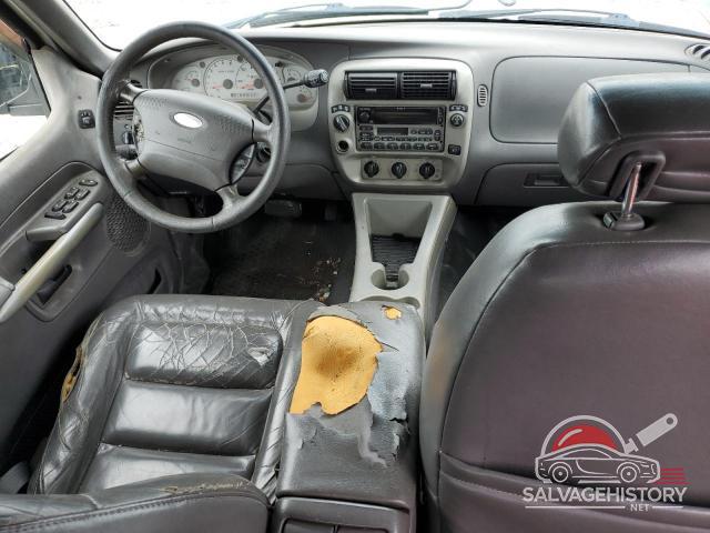 1FMZU77E01UC33162 2001 FORD EXPLORER photo no. 8