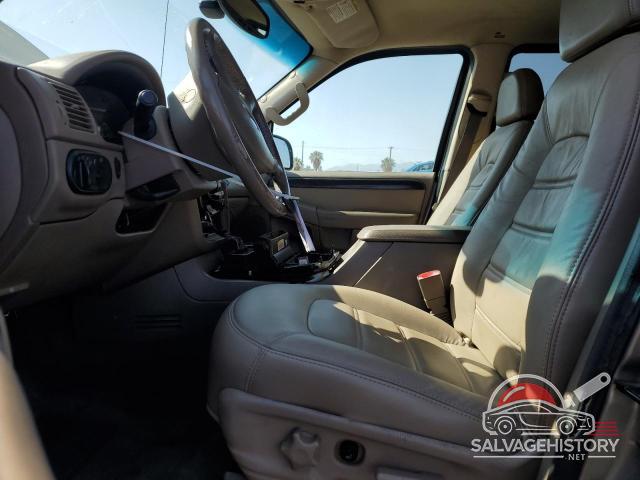 1FMDU65W62ZA75446 2002 FORD EXPLORER photo no. 7