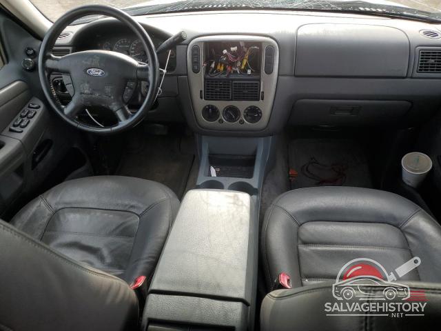1FMZU73K22UD49346 2002 FORD EXPLORER photo no. 8