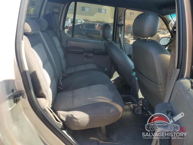 1FMZU67E43UB57605 2003 FORD EXPLORER photo no. 10