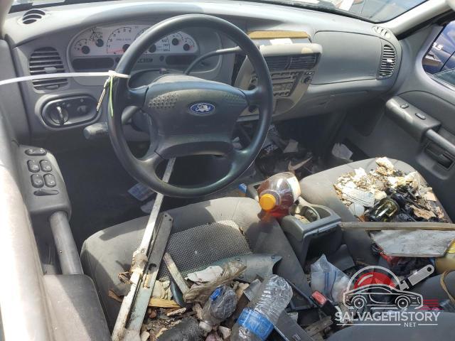 1FMZU67K54UB94122 2004 FORD EXPLORER photo no. 8