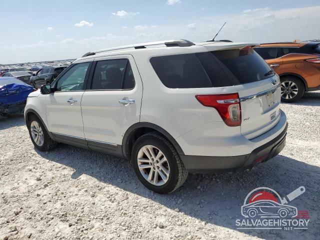 1FMHK7D82BGA15465 2011 FORD EXPLORER photo no. 2