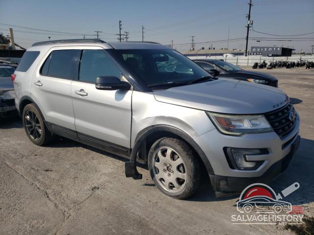 1FM5K7D87HGC32473 2017 FORD EXPLORER photo no. 4