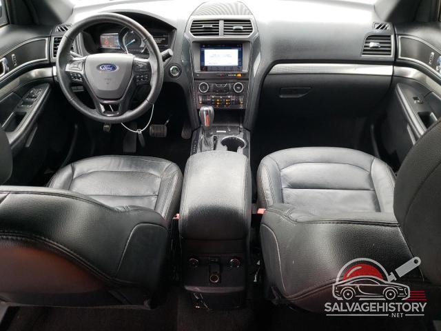 1FM5K8D82JGB02189 2018 FORD EXPLORER photo no. 8