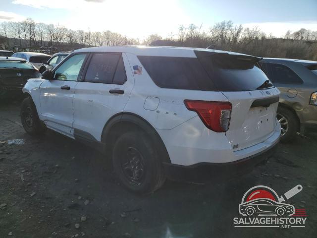 1FM5K8AWXNNA02605 2022 FORD EXPLORER photo no. 2