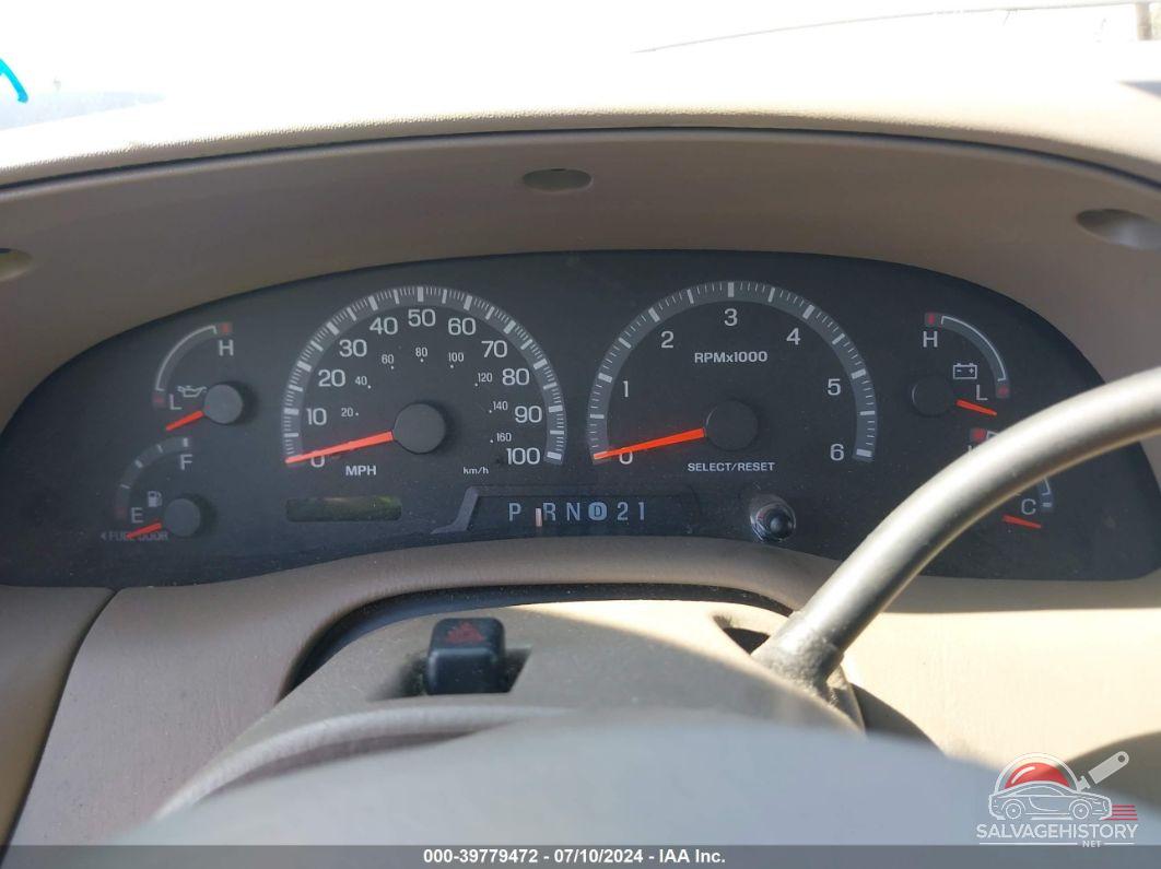 1FTRX17L81NB90725 2001 FORD F-150 photo no. 7