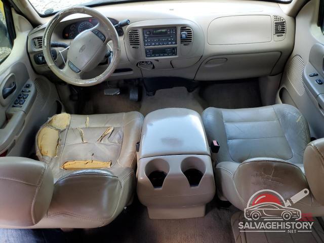 1FTRW07662KC88226 2002 FORD F-150 photo no. 8