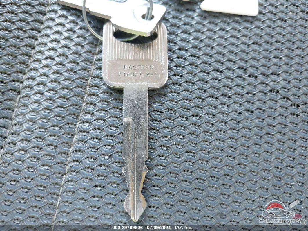 1FTNF20LXXEC06630 1999 FORD F-250 photo no. 11